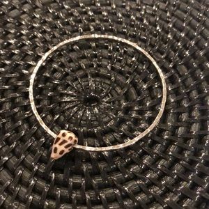 SS Hammered Bangle Bracelet w/Hebrew Cone Shell